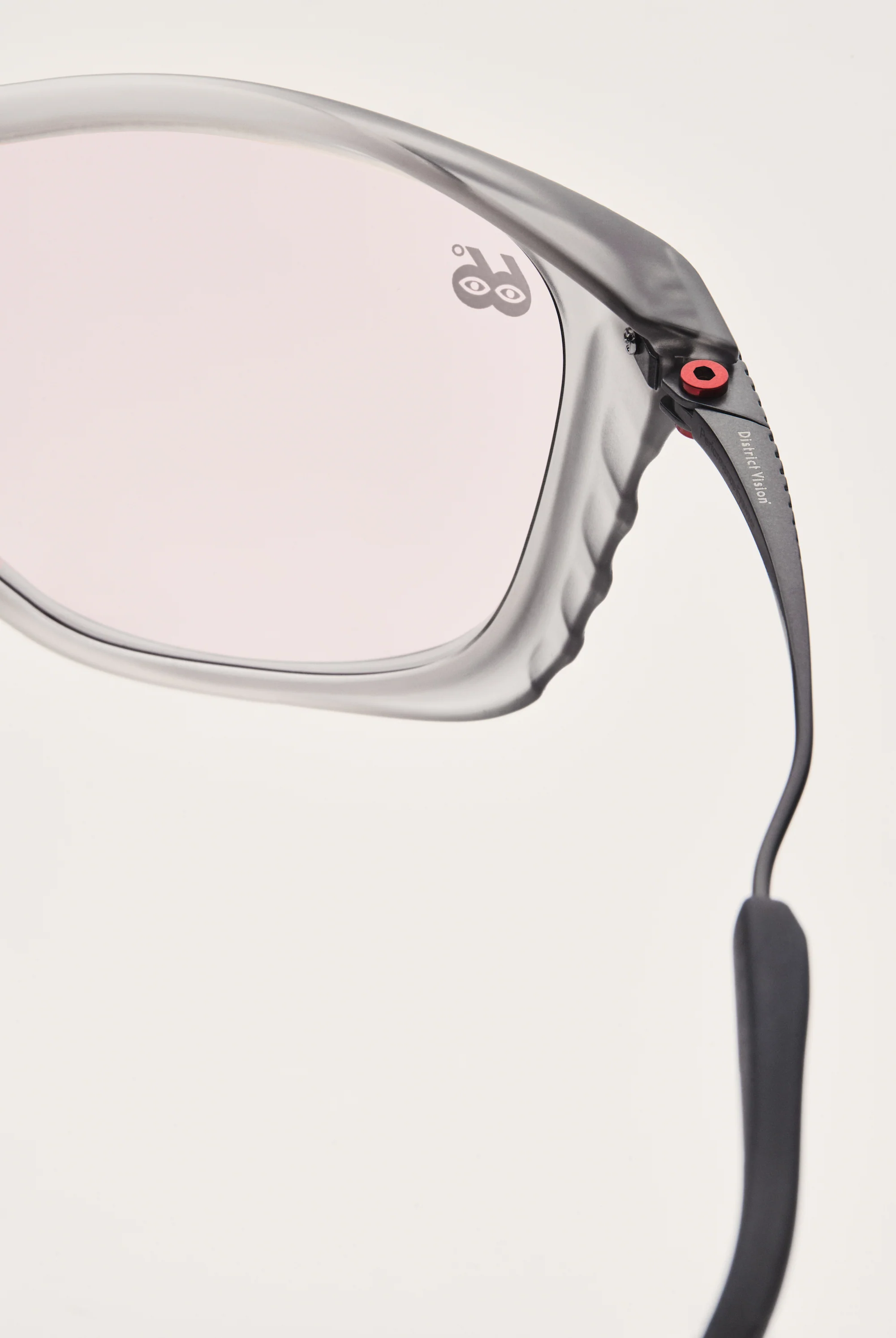 Eiichi Explorer Ti 66N Gray, D+ Photochromic - Image 6