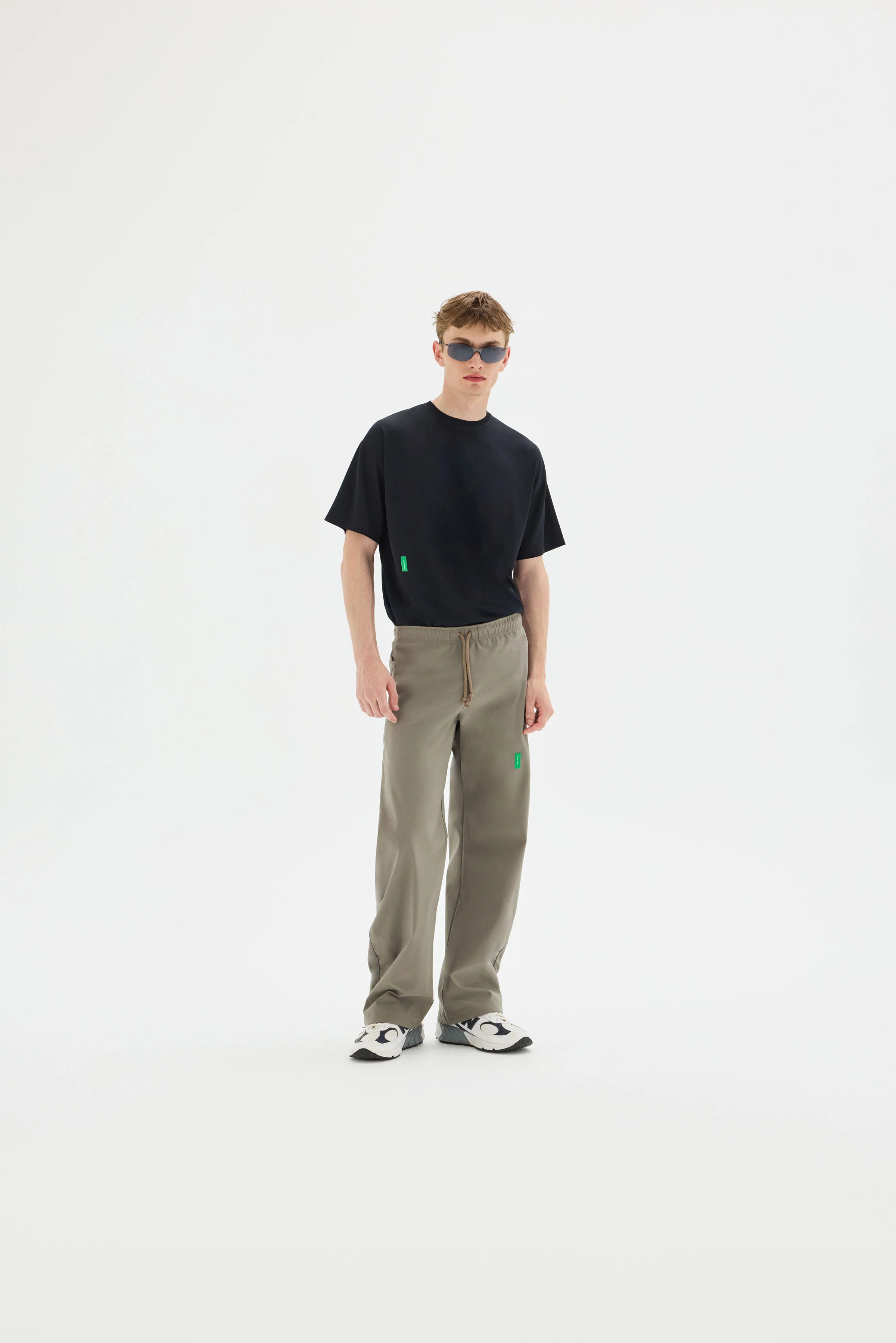 Quick-Dry Boxy Short Sleeve Tee, Black - Image 3