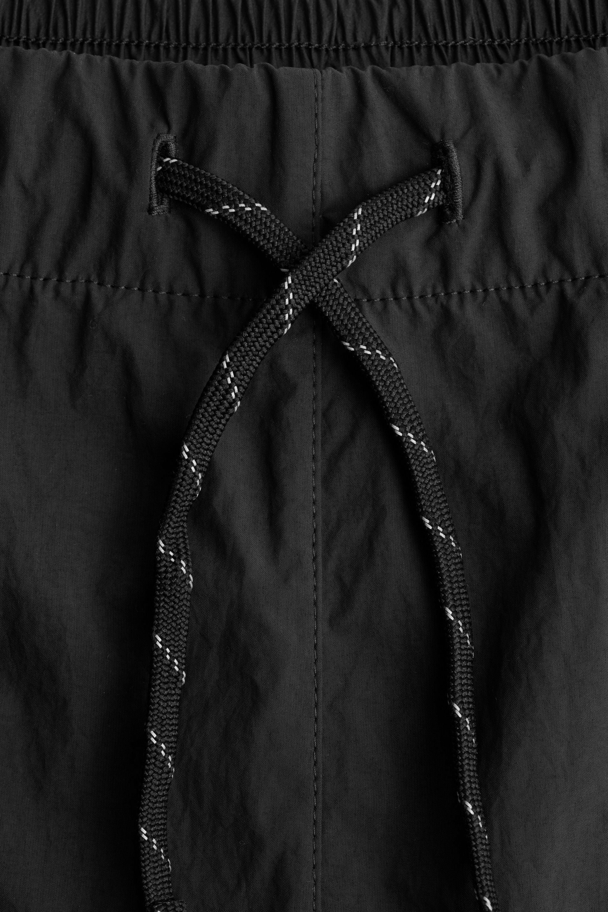 Ultralight DWR Paneled Track Pant, Black - Image 6